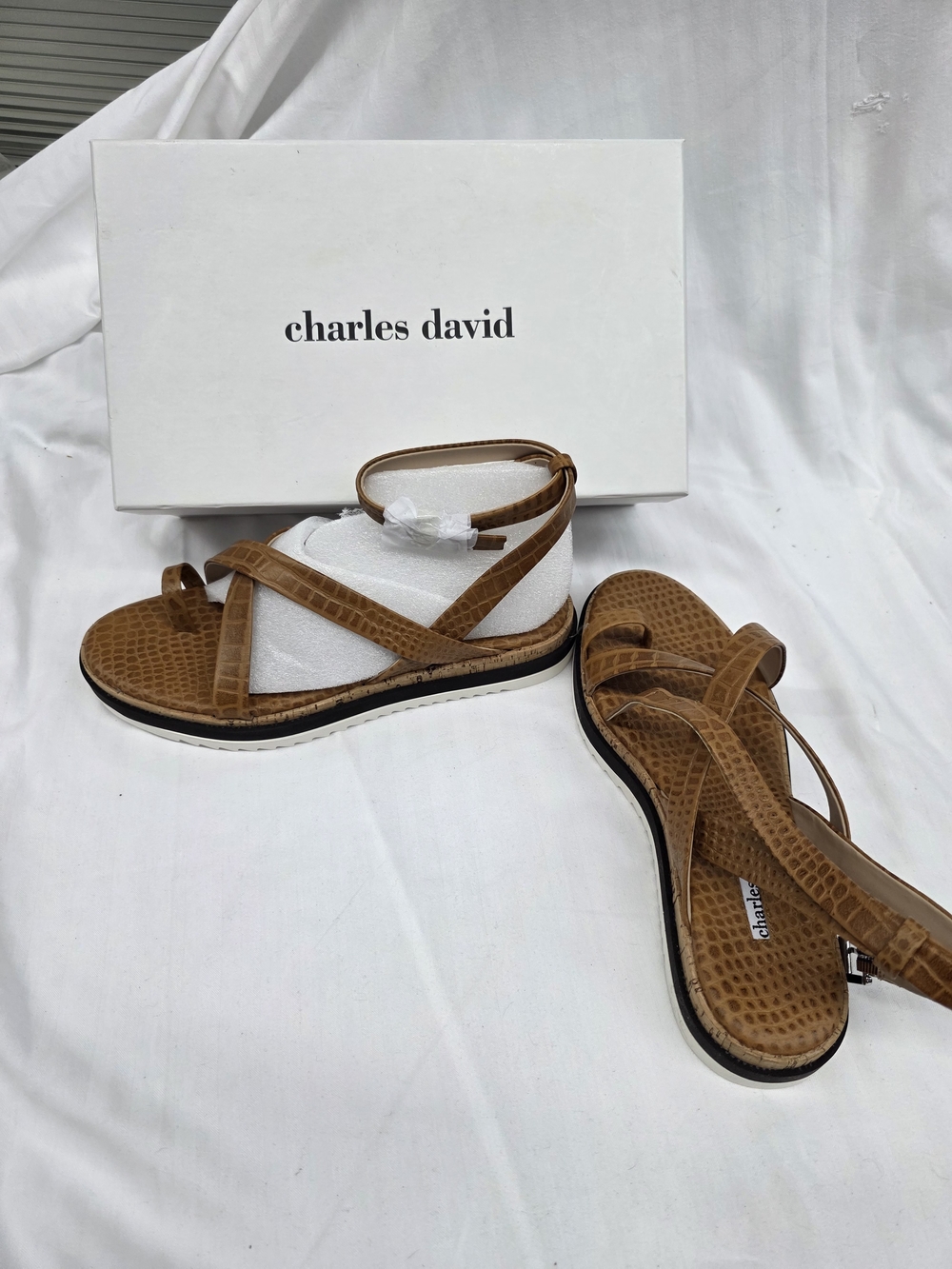 Charles David Women's Brown Strappy Sandals